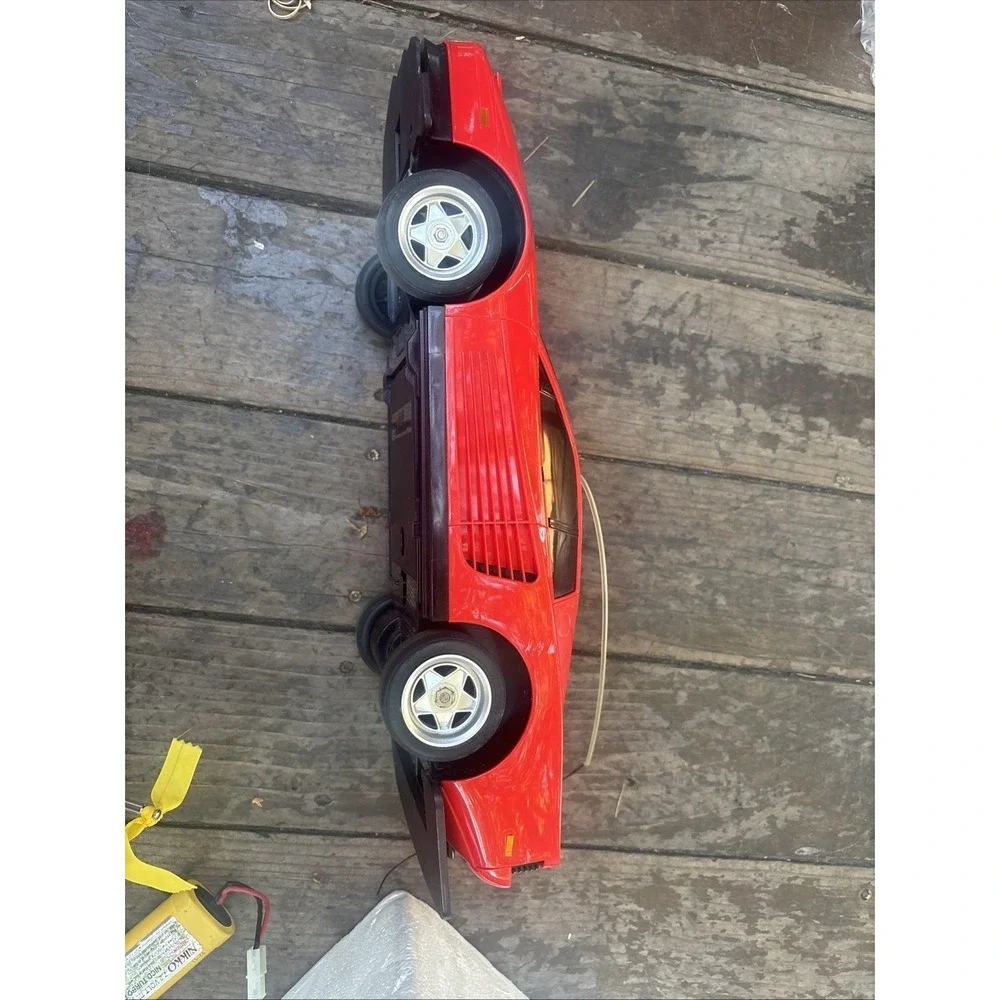 Vintage 1986 Nikko Ferrari Testarossa 1:18 RC Car Remote & Original Foam Red